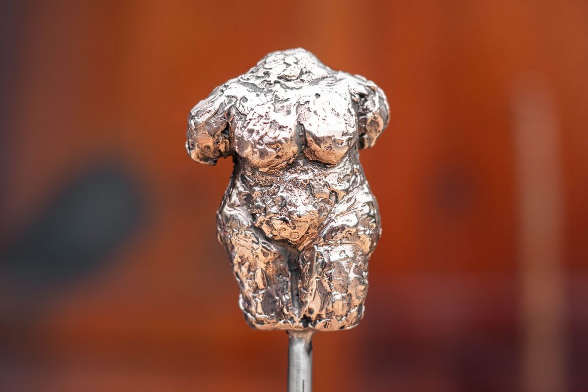 Polished Finish - S&S - Close.jpg